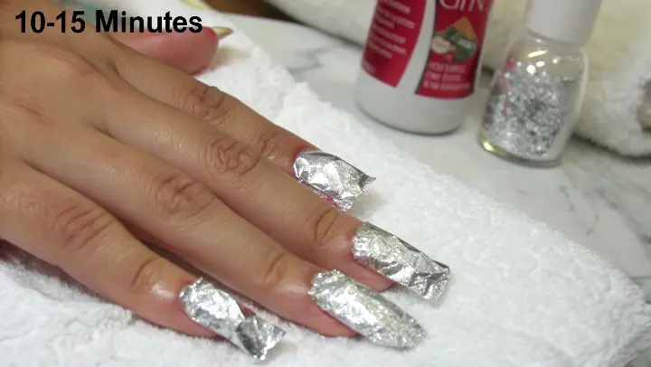 Wrap Nails in Foil or Use Clips